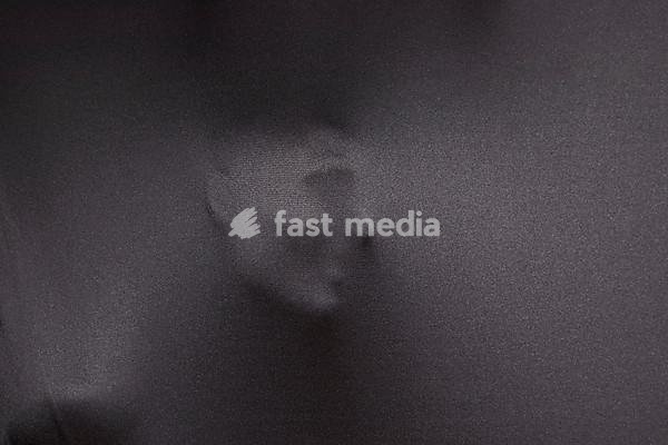 Loading...